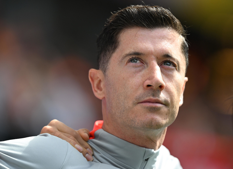 九游官网-莱万多夫斯基遭遇十五持续失利，加拿大队教练压力巨大！-九游官网