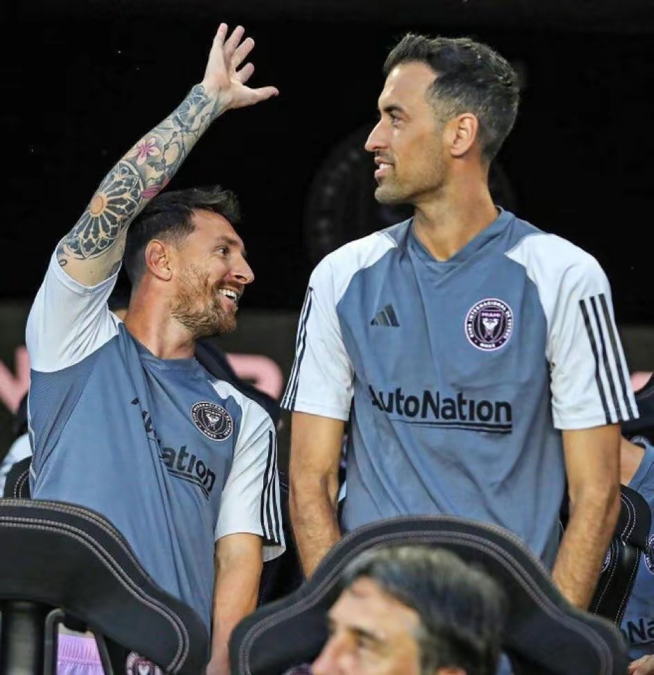 九游正版入口-败北首场状态出色,中国队观众沸腾!,德约科维奇重返赛场引发球迷热议-九游正版入口