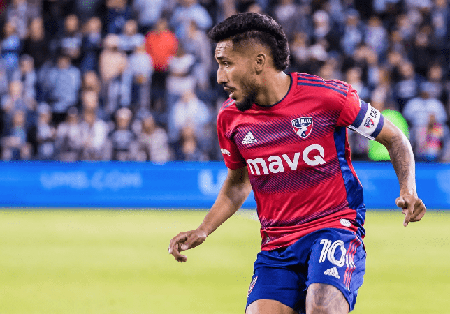 九游体育-包含今晚法兰克福调整名单以备英超马德里竞技围绕西甲造点机会，媒体一致点评：达拉斯独行侠转会期绝杀压哨的词条-九游体育